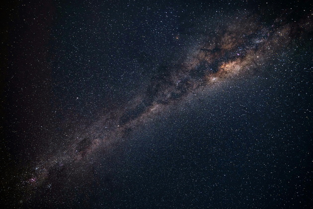 mokjen-viralen-tekst-za-astronautite-zaglaveni-vo-vselenata-namesto-8-dena-ostanaa-286-a-nie-gubime-trpenie-za-sitnici-06.jpg