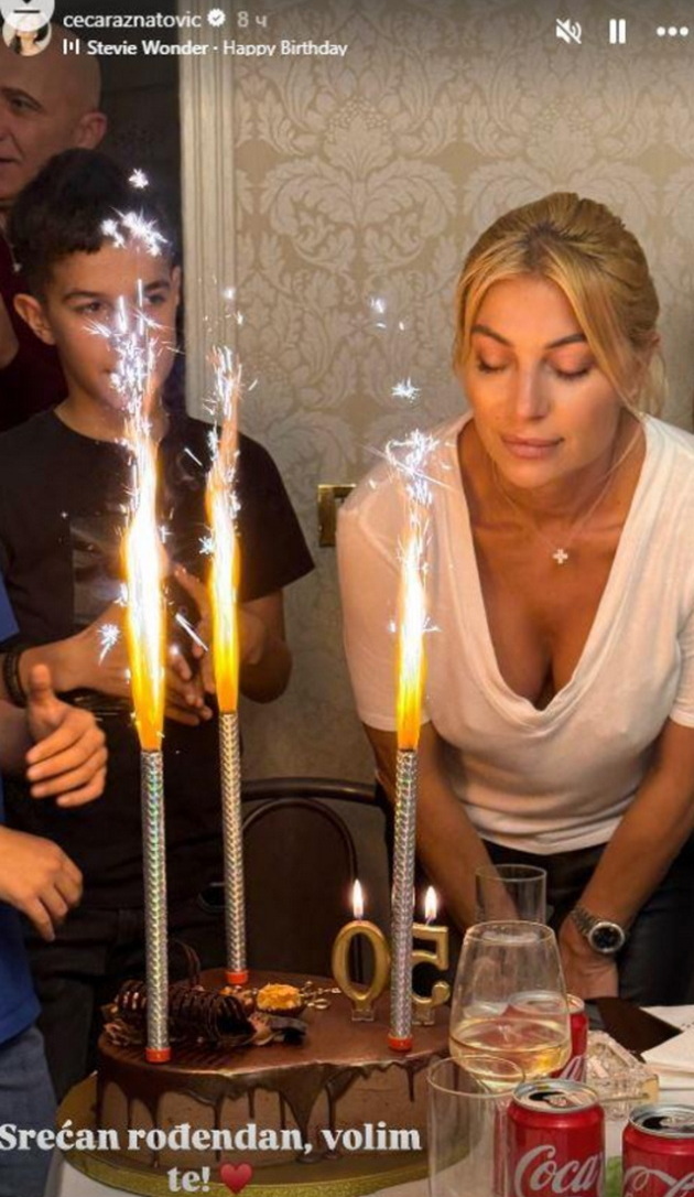 se-krie-od-javnosta-bila-bliska-so-arkan-shto-znaeme-za-lidija-pomalata-sestra-na-ceca-razhnatovikj-03_copy.jpg