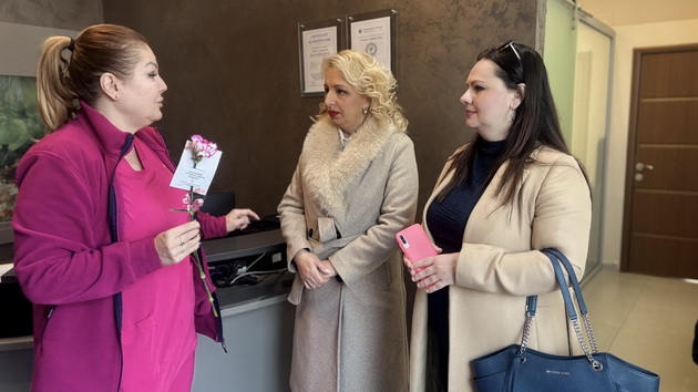 zdruzhenieto-do-bebe-po-patot-na-ivf-deleshe-cvekje-i-motivaciski-poraki-za-zhenite-koi-se-borat-za-roditelstvo-13.jpg