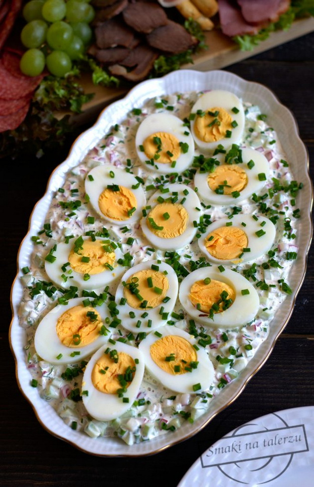 recepti-za-4-brzi-veligdenski-salati-so-jajca-osven-popularnata-mimoza-.jpg
