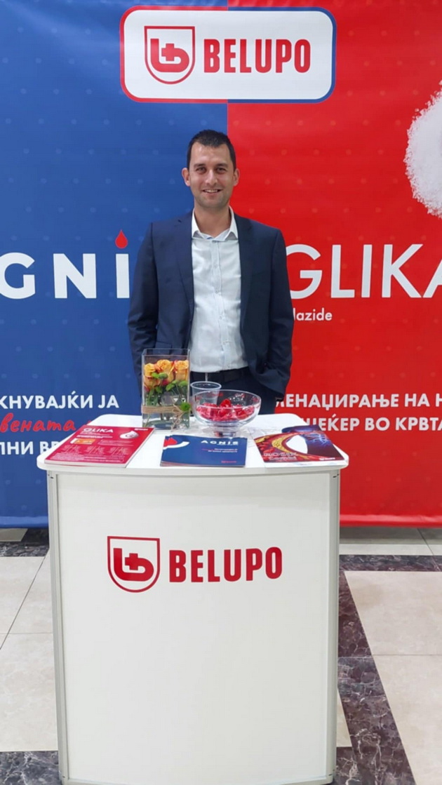kade-i-shto-pravi-denes-momcheto-shto-gi-otpea-stihovite-kako-li-jas-da-porasnam-ivan-bogojevski-07.jpg