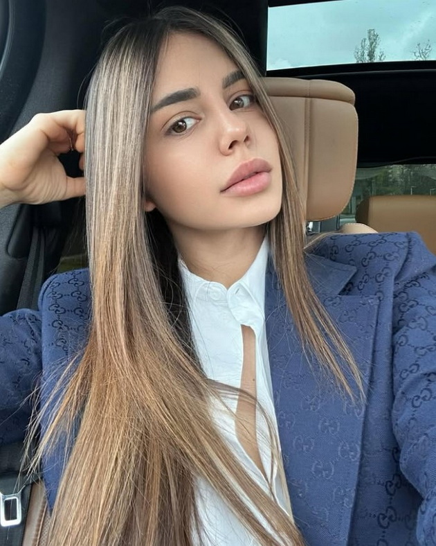 masha-terzikj-bivshata-na-veljko-razhnatovikj-uzhiva-vo-patuvanja-so-sinot-mu-go-krie-liceto-na-svrshenikot-biznismen-09.jpg