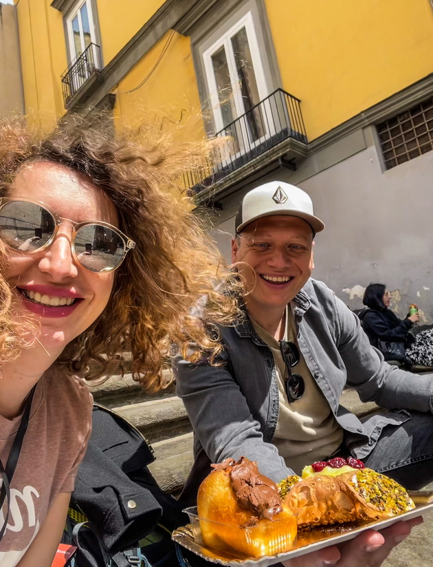 mimi-od-skopje-za-avtobuskata-tura-vo-juzhna-italija-patuvavme-so-traekt-do-bari-spievme-vo-neapol-a-se-vljubiv-vo-amalfi-02.jpeg