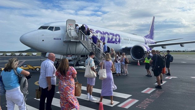 bonton-pravila-za-letanje-so-avion-koi-mnogu-lugje-gi-zaboravaat-05.JPG