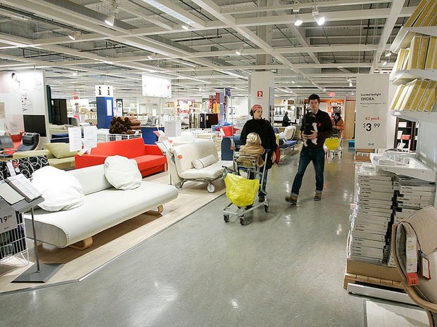 inspirativnata-prikazna-na-osnovachot-na-ikea-prodaval-kibrit-i-penkala-pa-stanal-najbogatiot-shvegjanec-09.jpg