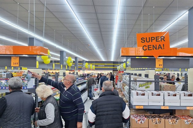 makedonskiot-lanec-na-marketi-stokomak-prepoznatliv-po-niskite-ceni-oficijalno-zapochna-i-go-otvori-prviot-market-vo-republika-srbija-02.jpg