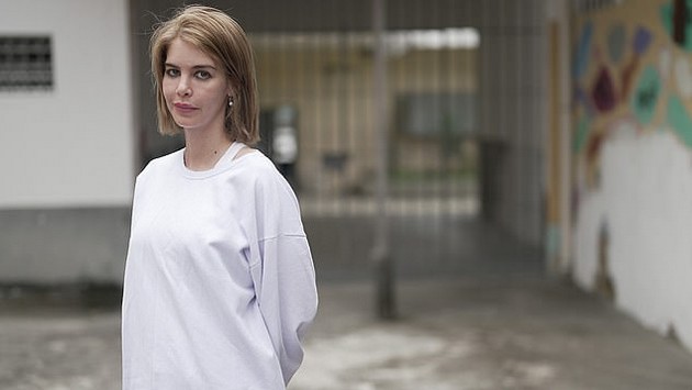 mamela-mladi-devojki-za-da-zhiveat-so-nea-pa-gi-prinuduval-na-prostitucija-koja-e-najopasnata-zhena-na-instagram-08.JPG