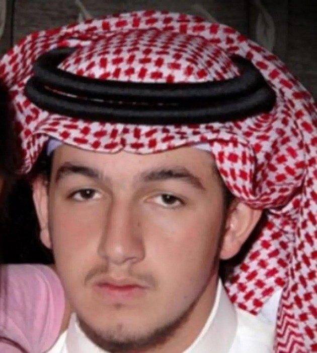 napolni-36-godini-2-decenii-e-vo-koma-koj-e-zaspaniot-princ-od-saudiska-arabija-06_copy.jpg
