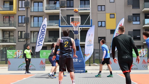 so-sport-i-zaednishtvo-odbelezhani-100-dena-do-pochetokot-na-emof-skopje-2025-01.JPG