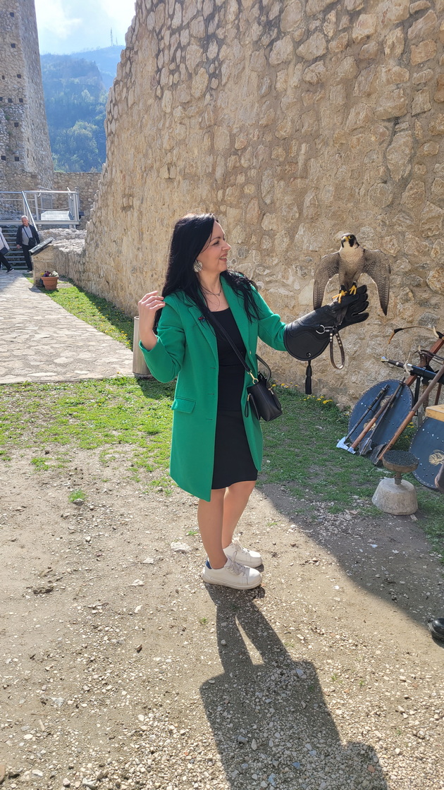 go-posetiv-zamokot-golubac-koj-e-na-5-chasa-vozenje-od-skopje-shto-me-impresionirashe-kaj-skapoceniot-kamen-na-srbija-63.jpg