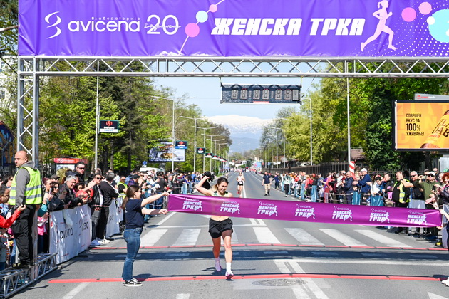 priblizhno-3000-uchesnichki-go-istrchaa-13-izdanie-na-avicena-zhenska-trka-05.jpg