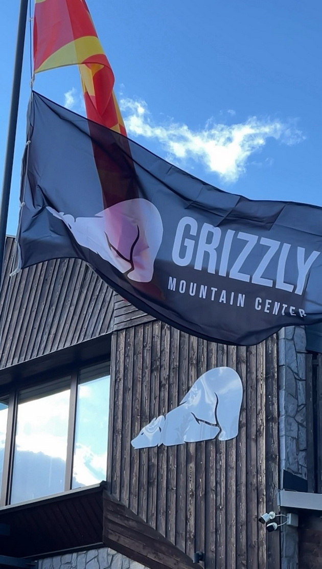 grizzly-igloos-prerasna-vo-planinski-eko-centar-01_1.jpg
