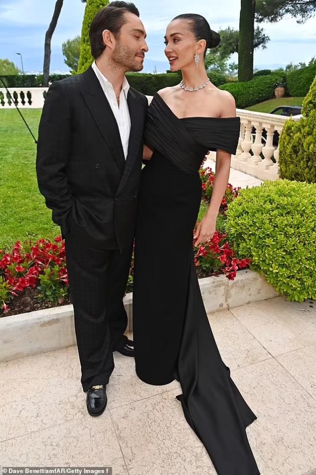 najubavite-i-najvljubenite-parovi-na-amfar-gala-2025-vo-kan-se-baknuvaat-i-razmenuvaat-nezhnosti-16.jpg