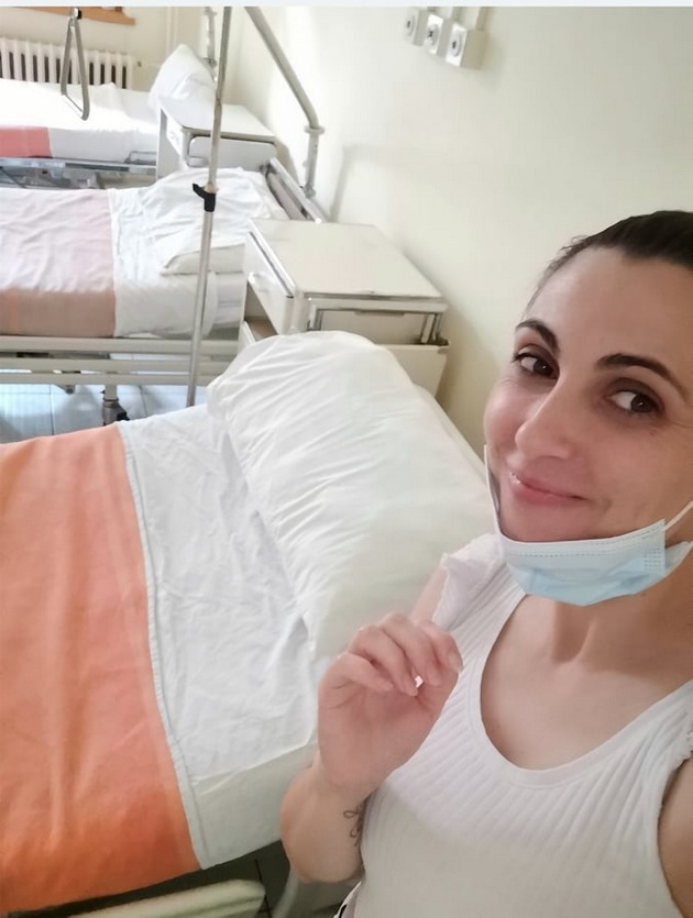 tanja-jovanova-na-36-godini-dobiv-dijagnoza-rak-na-dojka-soprugot-raboteshe-vo-stranstvo-a-moite-bliznachinja-imaa-5-godini-18_copy.jpeg