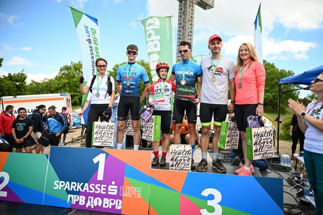 iljadnici-uchesnici-na-vodno-sparkasse-life-prv-do-vrv-pokazha-deka-sportot-obedinuva-6.JPG