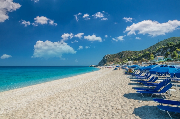mlad-grk-se-udavi-na-lefkada-na-svojata-ergenska-proslava-zoshto-plazhite-na-popularniot-ostrov-se-edni-najopasnite-vo-grcija-04.JPG