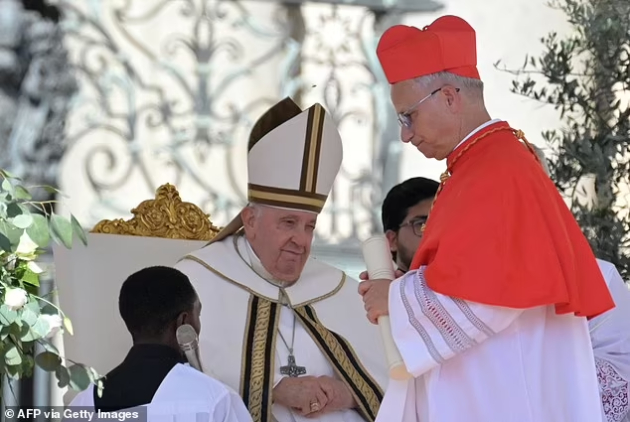 aktiven-e-na-tviter-igra-tenis-bil-shtitenik-na-papata-francisk-shto-znaeme-za-noviot-papa-leo-xiv-07.jpg
