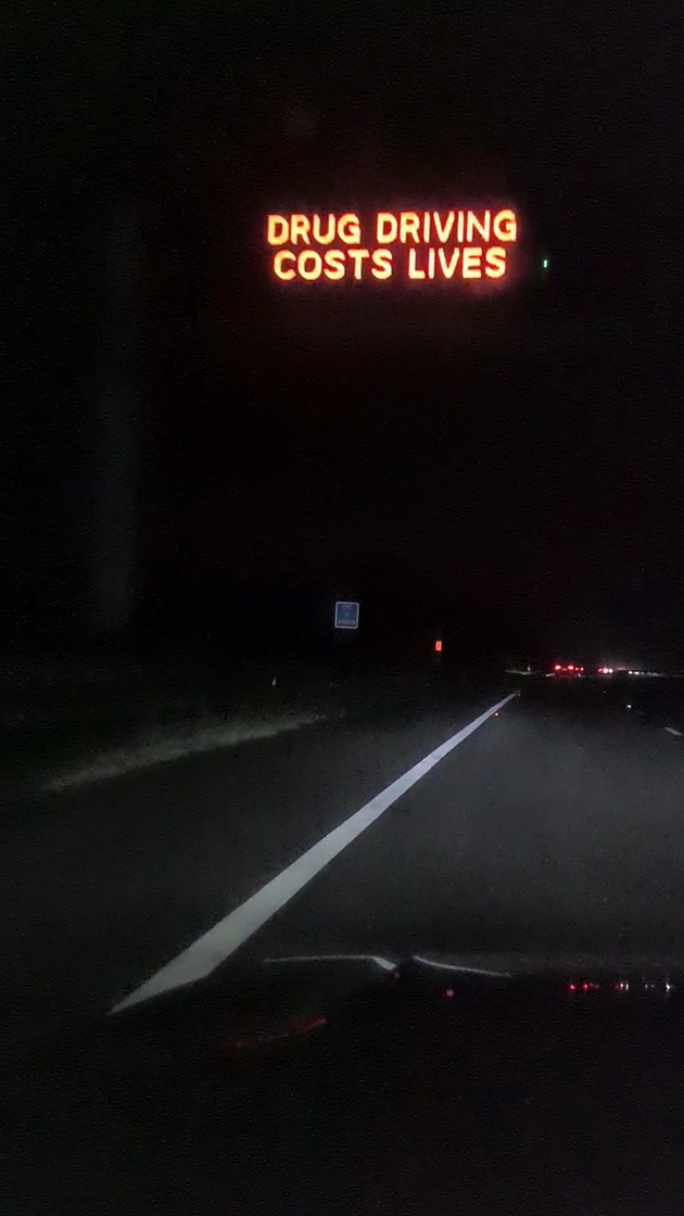biljana-od-bitola-za-patuvanjeto-vo-britanija-shkotlangjanite-ne-nosat-nishto-pod-kiltot-i-se-gordeat-so-toa-08.jpg
