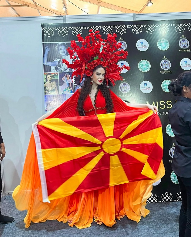 charna-nevzati-blesna-vo-fustan-so-boite-na-makedonskoto-zname-na-mis-na-svetot-najubavata-pretstavnichka-shto-sme-ja-imale-09.jpg