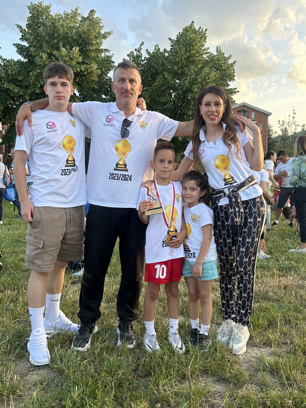 darijan-gelevski-9-e-nash-fudbaler-so-svetski-talent-trenerite-na-barselona-me-izbraa-za-najdobar-igrach-na-kamp-za-mladi-talenti-28.jpg