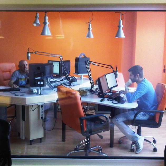 dimitar-atanasovski-po-15-godini-si-zamina-od-siti-radio-sekoja-prikazna-ima-kraj-13.jpg