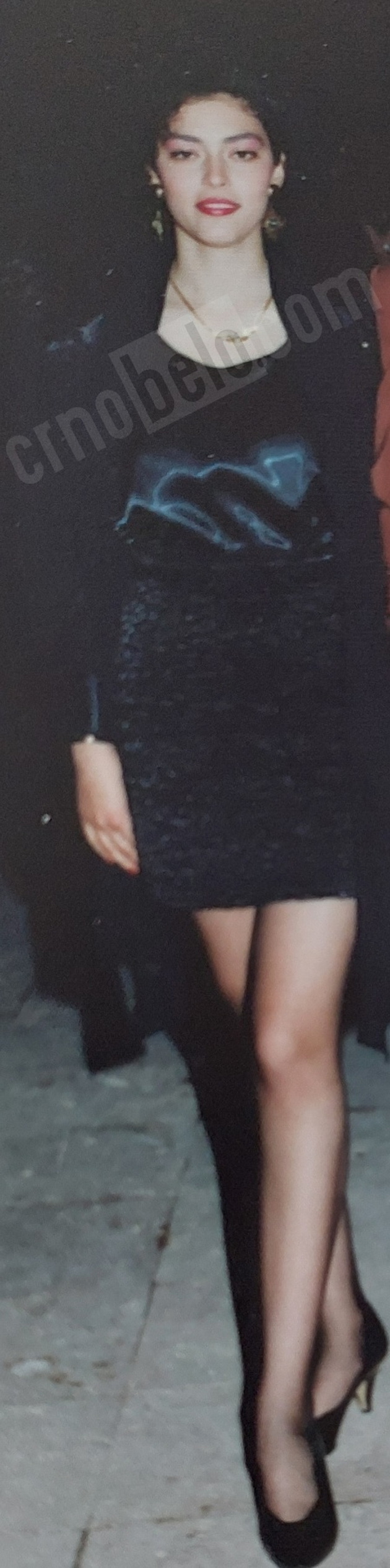 kako-izgledaa-poznatite-makedonci-na-matura-antonia-od-evrosong-na-proslava-helena-roza-srekjna-shto-ja-shminkal-sergej-08.jpg