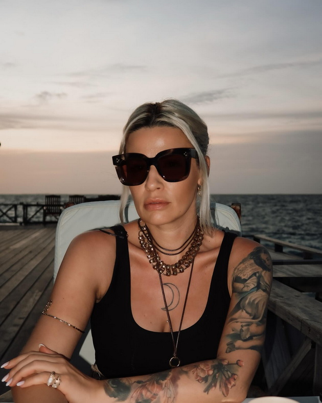 mia-kostova-po-odmorot-na-maldivi-ajkulite-ne-se-opasni-i-se-plashat-od-lugje-aperol-e-20-dolari-03.jpg