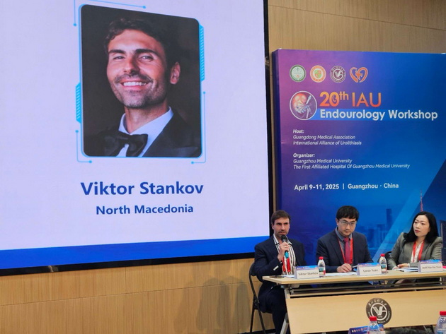makedonskiot-urolog-d-r-viktor-stankov-na-usovrshuvanje-vo-kina-ja-izuchuva-robotskata-hirurgija-03.jpg