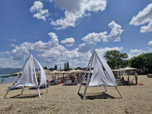 atmosferata-vo-dojran-vo-juni-2025-polni-plazhi-mnogu-kapachi-vo-ezeroto-i-pristapni-ceni-neskafe-100-denari-pivo-120-09.jpg