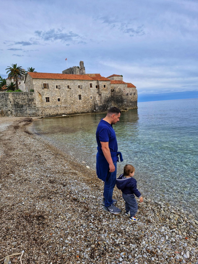 bev-na-odmor-vo-ulcinj-i-go-shetav-crnogorskoto-krajbrezhje-do-budva-magichen-star-grad-13km-pesochna-plazha-02_copy.jpg