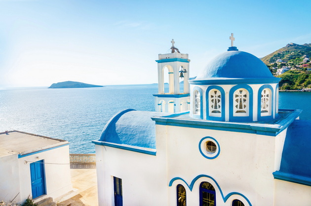 go-posetiv-ostrovot-santorini-vo-2018-ta-me-magjepsa-no-zoshto-sega-ne-bi-se-vratila-tamu-09.jpg