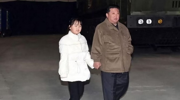 kontroverzniot-diktator-kim-djong-un-so-soprugata-i-omilenata-kjerka-ja-otvori-turistichkata-zona-vo-severna-koreja-14.jpg