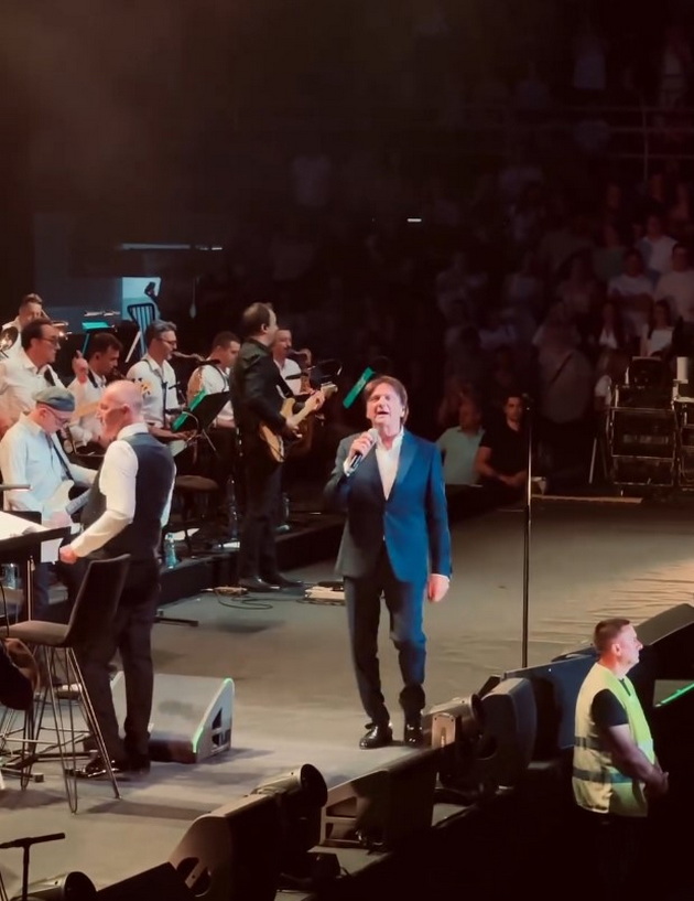 makedonka-po-tretiot-koncert-na-zdravko-cholikj-da-ne-postoeshe-chola-i-da-probuvavme-vakov-nemashe-da-go-izmislime-08.jpg