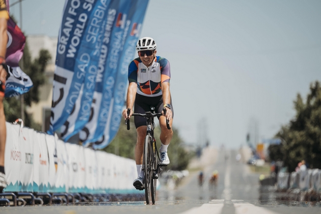 foto-vest-makedonski-uspeh-na-aksios-pro-skopje-na-trkata-gran-fondo-novi-sad-2025-05.JPG