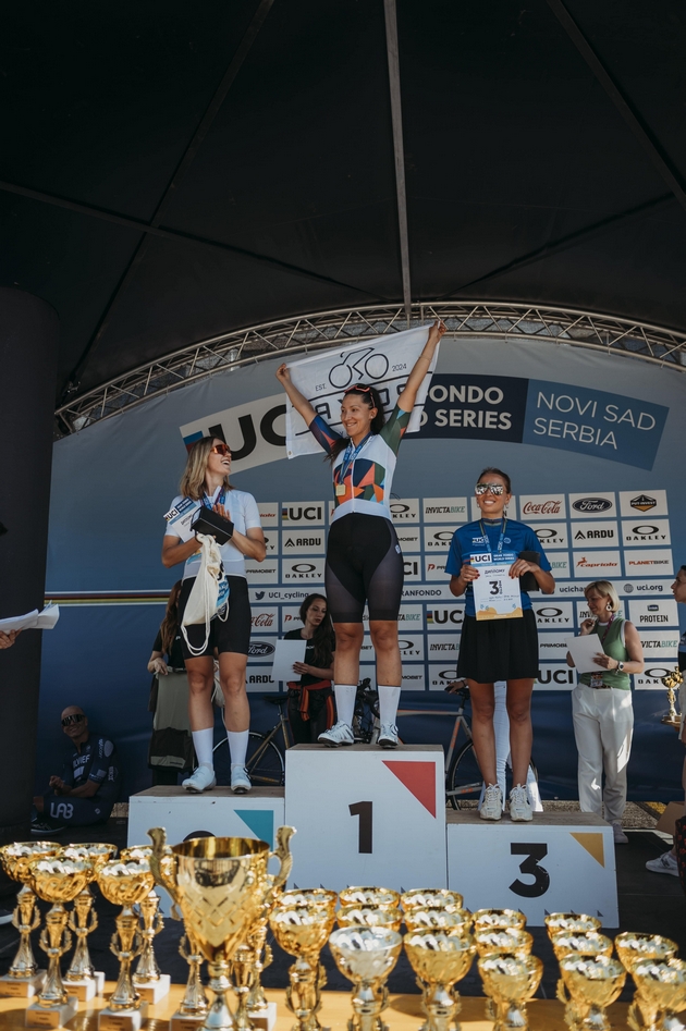 foto-vest-makedonski-uspeh-na-aksios-pro-skopje-na-trkata-gran-fondo-novi-sad-2025-10.JPG