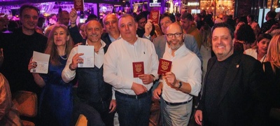 ljubov-bez-granici-dac-i-aleksandar-svecheno-im-vrachija-ljubovni-pasoshi-na-sedum-ambasadori-vo-makedonija-povekje.jpg
