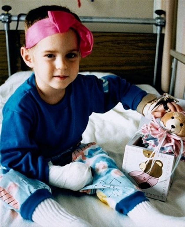 lugje-koi-prezhiveale-smrtonosni-avionski-nesrekji-12-godishno-devojche-chekalo-8-chasa-srede-okean-za-da-go-spasat-09.JPG