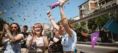 vibe-on-party-bus-go-razdvizhi-skopje-повекје.jpg