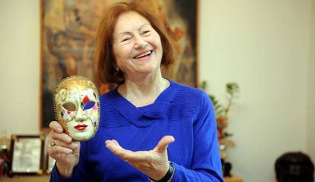 akterkata-milica-stojanova-napolni-93-godini-vistinska-gracija-na-makedonskoto-glumishte-03.jpg