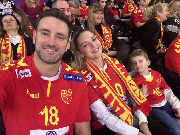 aleksandar-stefanov-pretsedatel-na-rfm-me-motivira-koga-gledam-polni-sali-i-celi-familii-koi-srekjni-doagjaat-na-natprevarite-07.jpg