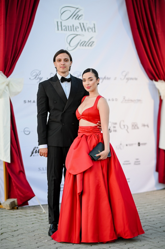 poznatite-parovi-na-haute-wed-gala-vo-skopje-pavle-i-irina-kamiloski-alaksandar-tarabunov-so-devojkata-21.jpg