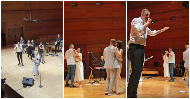 sergej-chetkovikj-ja-slaveshe-ljubovta-na-koncert-vo-skopje-pokani-parovi-da-tancuvaat-na-scenata-peeshe-shetajkji-megju-publikata-09_copy.jpg