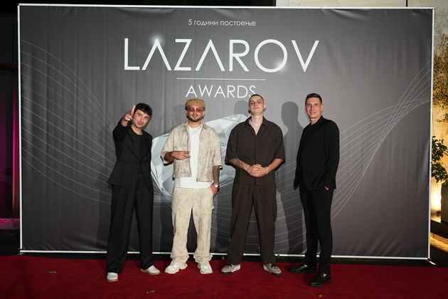 shto-oblekoa-gostite-na-prvite-lazarov-nagradi-vo-skopje-foto-20.JPG