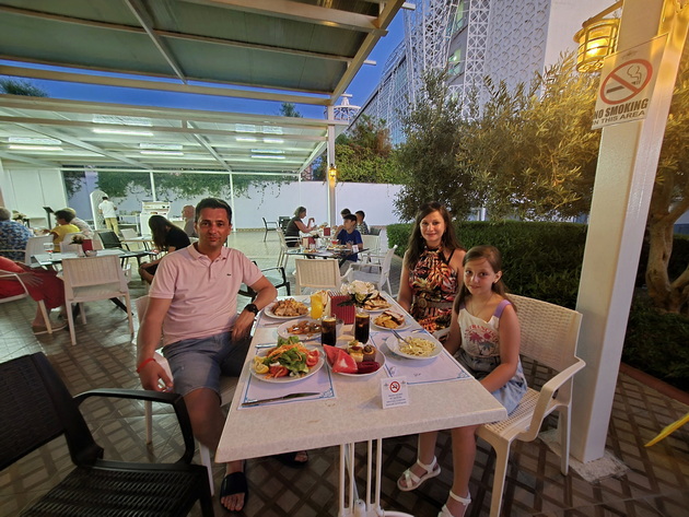 na-semeen-odmor-so-ana-od-bitola-vo-antalija_15.jpg