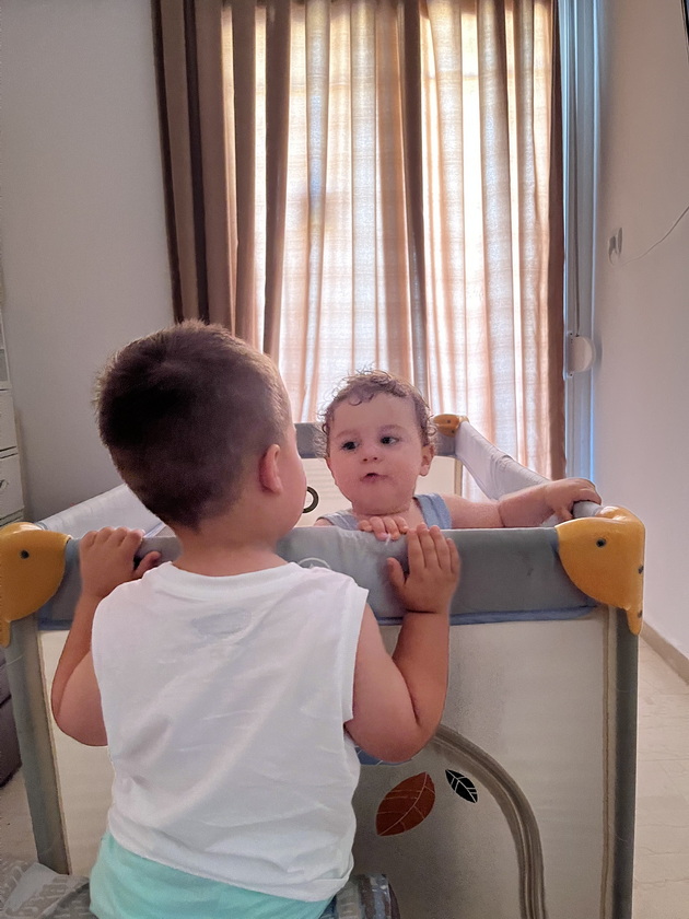 elena-trpchevska-majka-od-skopje-bev-na-odmor-vo-grcija-so-dve-mali-deca-bez-baba-kako-pominav-so-ili-bez-baba-e-podobro-08.jpeg