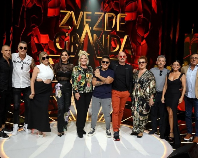 makedonecot-shto-pobedi-vo-dzvezdite-na-grand-so-emotivni-zborovi-i-se-obrati-na-marija-sherifovikj-po-nejzinoto-napushtanje-na-zhirito-vo-ova-shou-09_copy.jpg