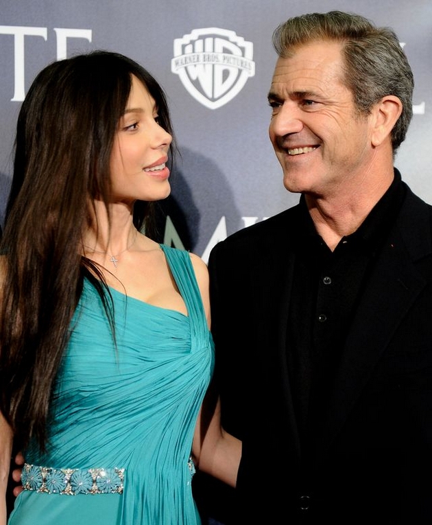 burnata-vrska-na-mel-gibson-i-oksana-shto-rechisi-mu-ja-unishti-karierata-ja-tepal-se-plashela-deka-kje-ja-ubie-02.JPG