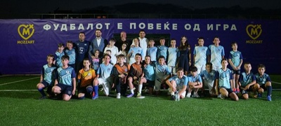 fudbalot-e-povekje-od-igra-prviot-mini-pich-teren-od-kompanijata-mozzart-blesna-vo-ohrid-povekj.jpg