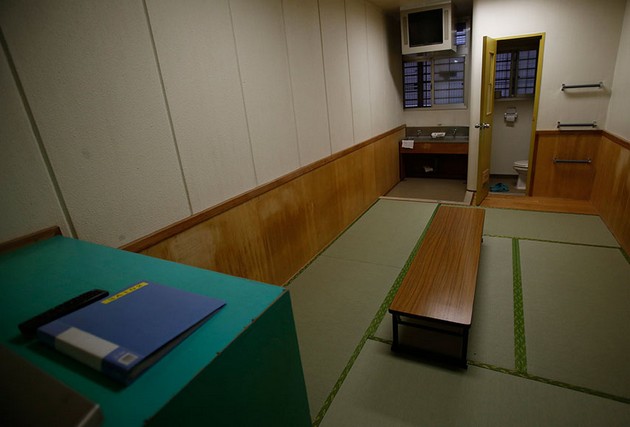 inside-view-of-a-room-at-the-east-japan-immigration-center-1.jpg