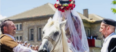 kasinos-avstrija-interneshanal-makedonija-so-poddrshka-za-galichka-svadba-chuvarot-na-makedonskata-tradicija-povekje.jpg